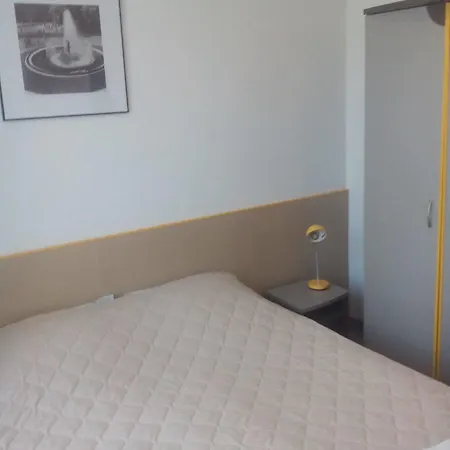 City Mark Hotel 2*