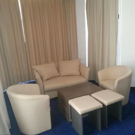 Сити Марк Хотел 2* Варна